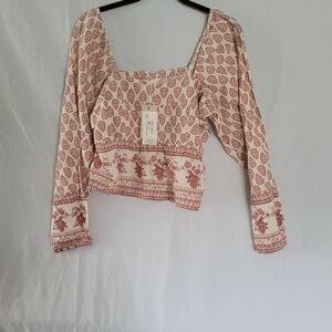 Sim & Sam NWT Bohemian Floral Long Sleeve Top